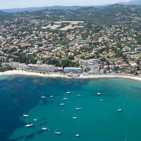 Le Bosquet 3*